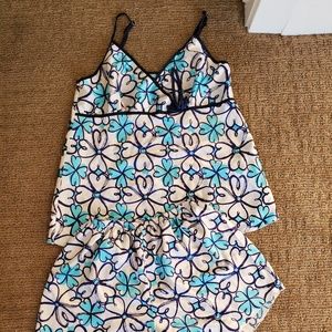 Blue flower silk pajamas
